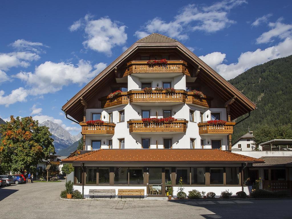 Schmalzlhof Hotel 3*